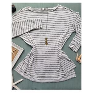 Lucky Brand heather striped white soft side slit oversized sweater Medium